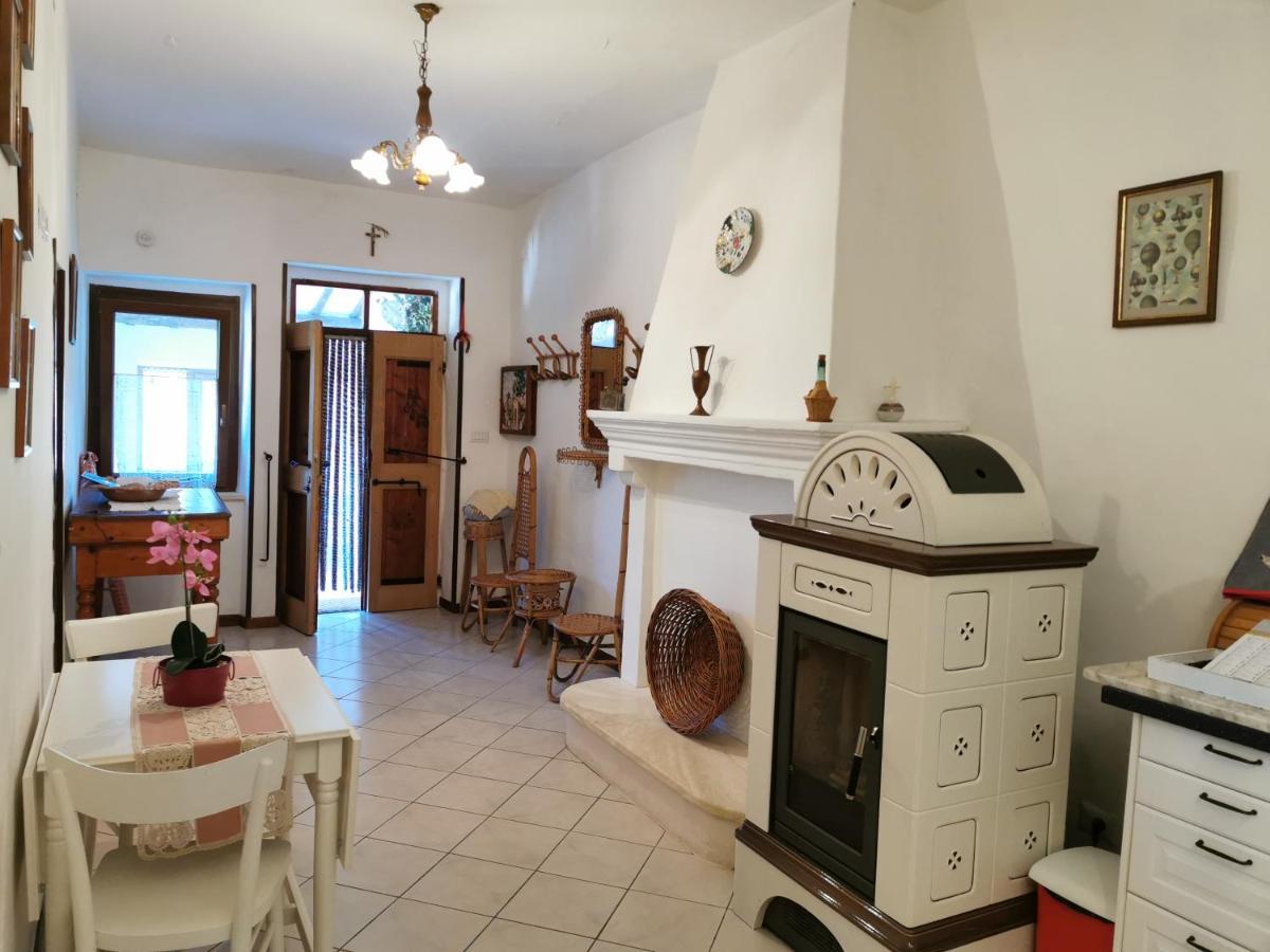 오피다 Casale Fonte Delle Pietre 빌라 외부 사진
